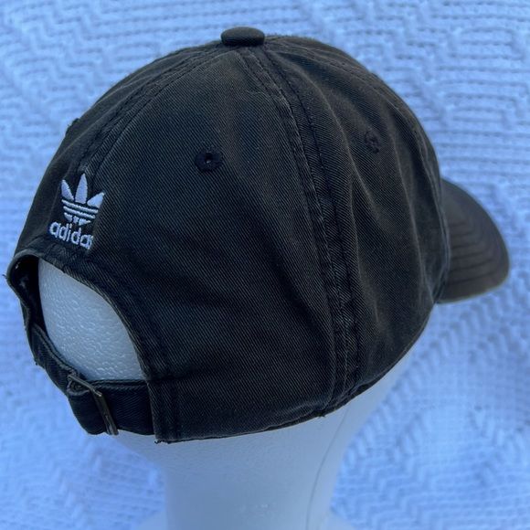 Adidas adjustable cap - Picture 6 of 10